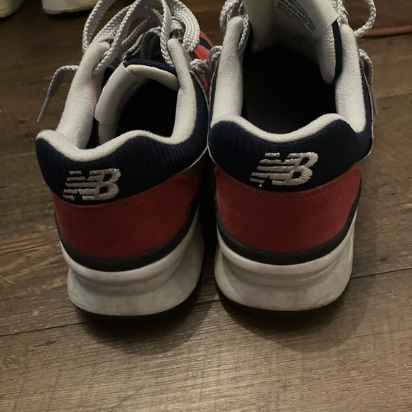 New balance 997H. Size 9.5 - Picture 3 of 5